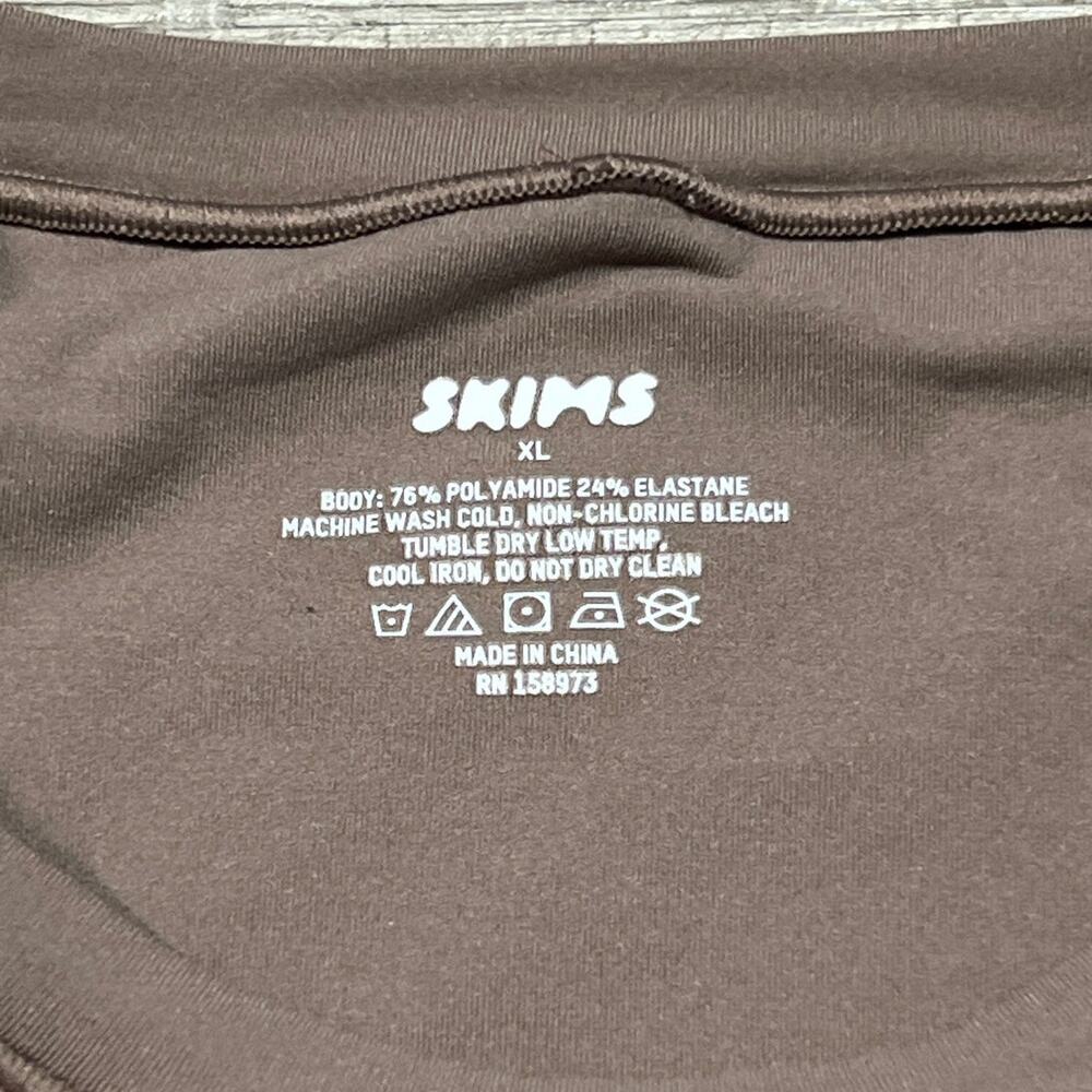 SKIMS XL Bodysuit Long Sleeve Crew Neck Nylon Brown Neutral Minimalist Classic - Picture 3 of 6